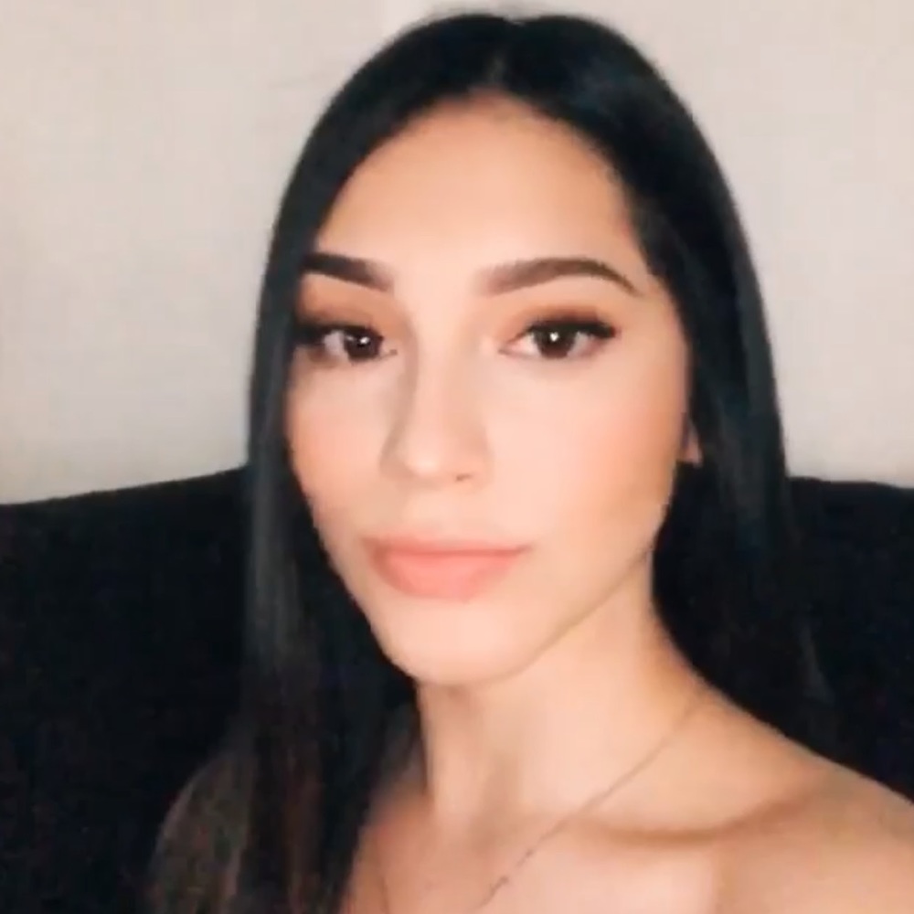 Meet your Posher, Jessica